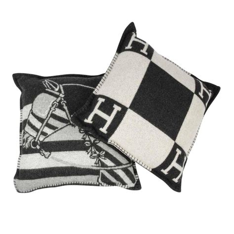 hermes cushion black